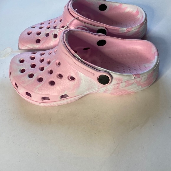 NWOT Lightweight water shoes Sz 5/6 - Picture 3 of 6